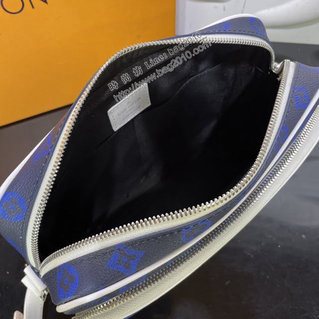 LOUIS VUITTON專櫃新款包包 路易威登Carry It手袋 LV男士老花字體絲印郵差包 M46115  ydh4151